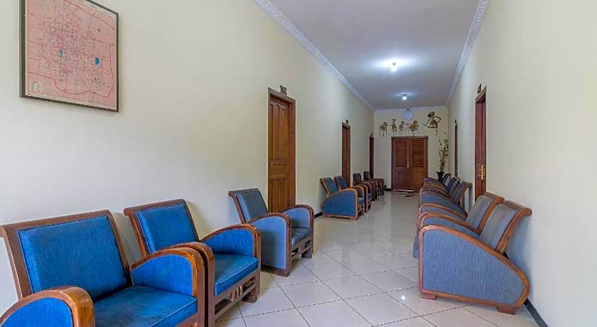 RedDoorz @ Hotel Sartika Yogyakarta