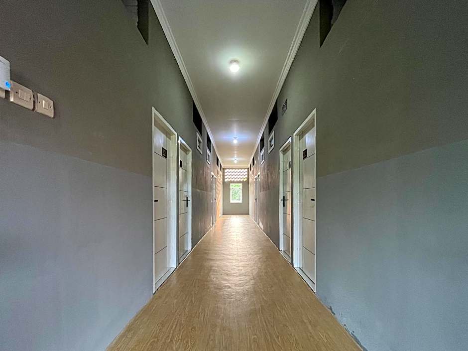 RedDoorz Syariah near Exit Tol Nganjuk