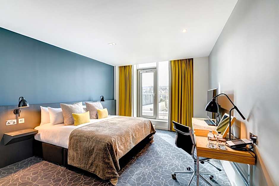 Apex City of Bath Hotel