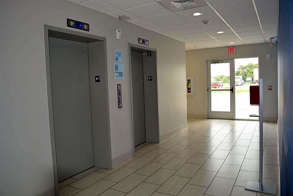 Holiday Inn Express & Suites - Liberal