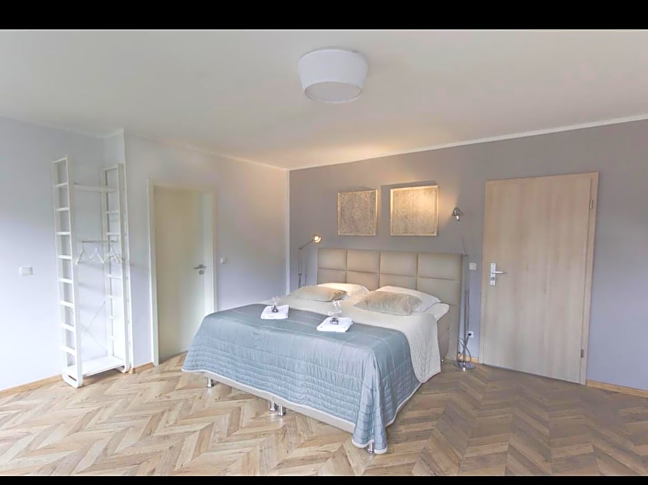 TM Suites