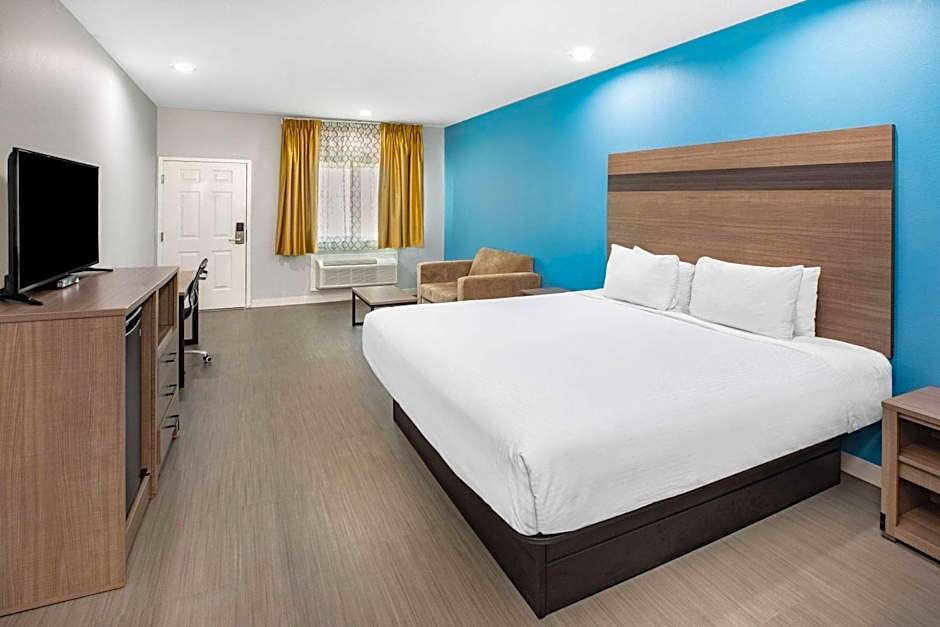 Baymont by Wyndham Freeport Texas