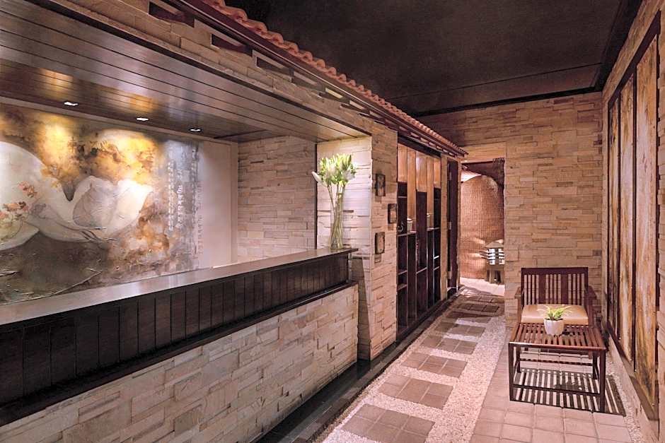 Courtyard by Marriott Mumbai International Airport