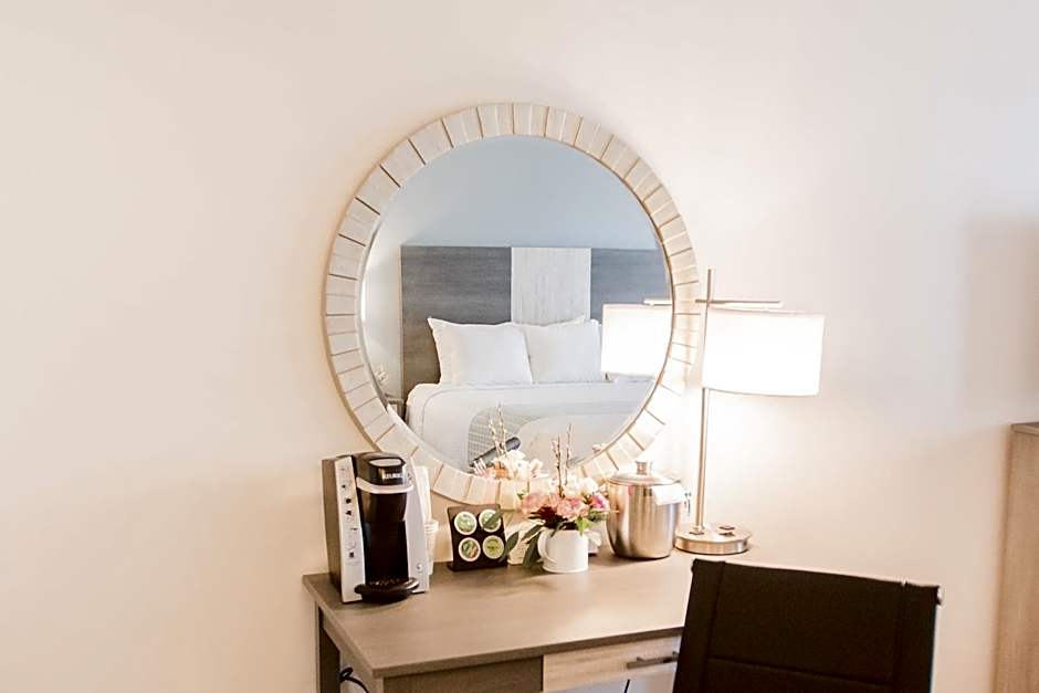 Sea Crest Beach Resort