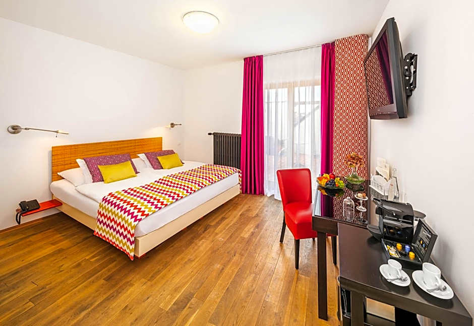 Bellevue hotel Karlov