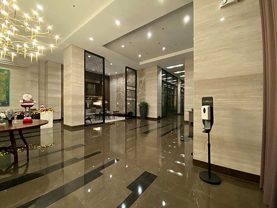 Le 10 The Radiance Manila Bay