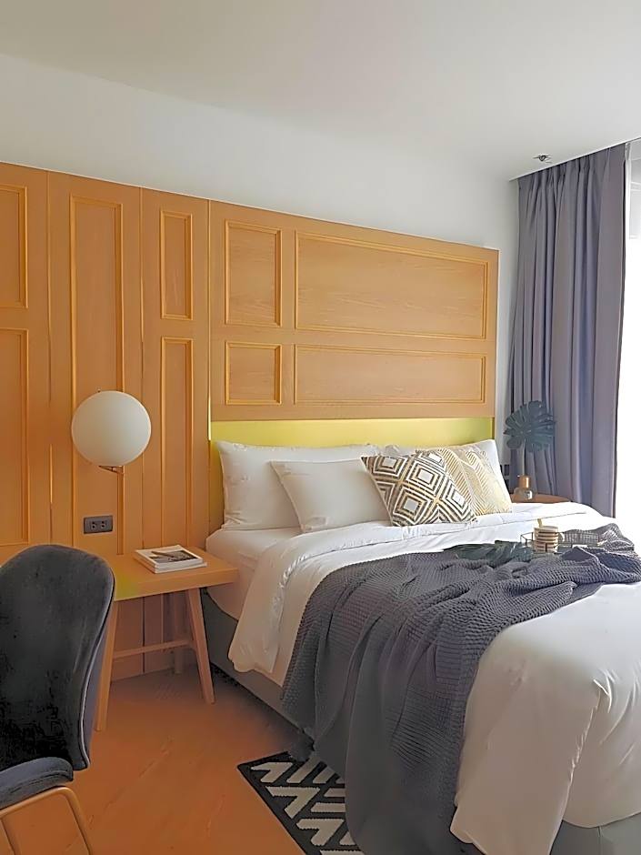 SCENE Bangkoknoi hotel (SHA Extra Plus)