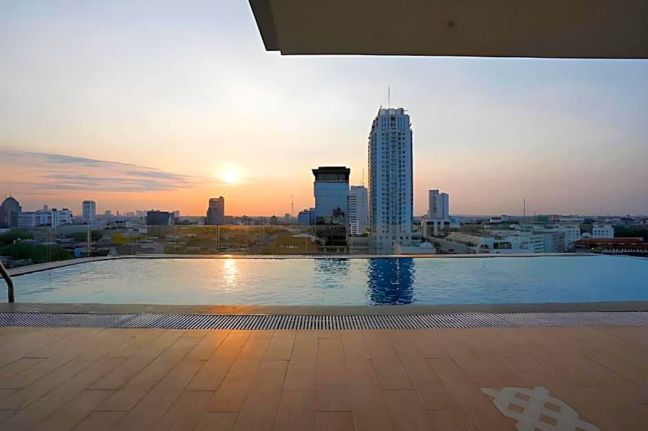 The Life Styles Hotel Surabaya