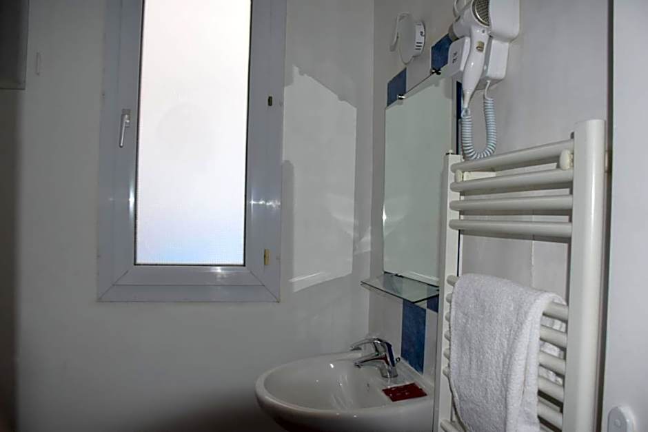 Hôtel Résidence Champerret