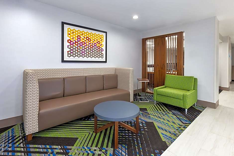 Holiday Inn Express & Suites Dayton South Franklin By IHG