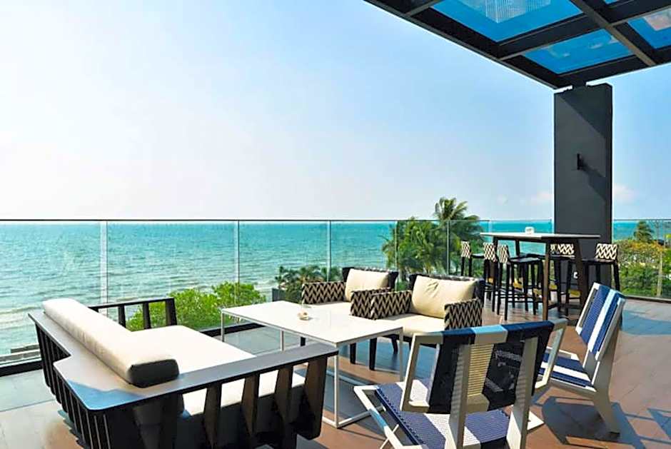 Veranda Residence Pattaya x Sea & Sky View