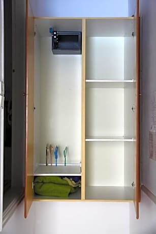 Standard Single Room with Sea View