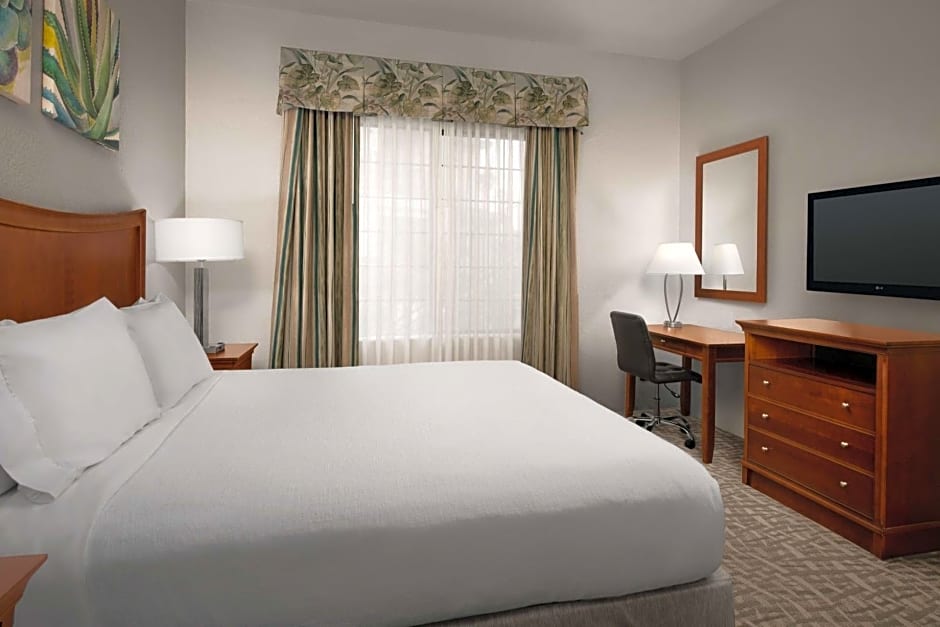 Embassy Suites By Hilton Hotel La Quinta, Ca