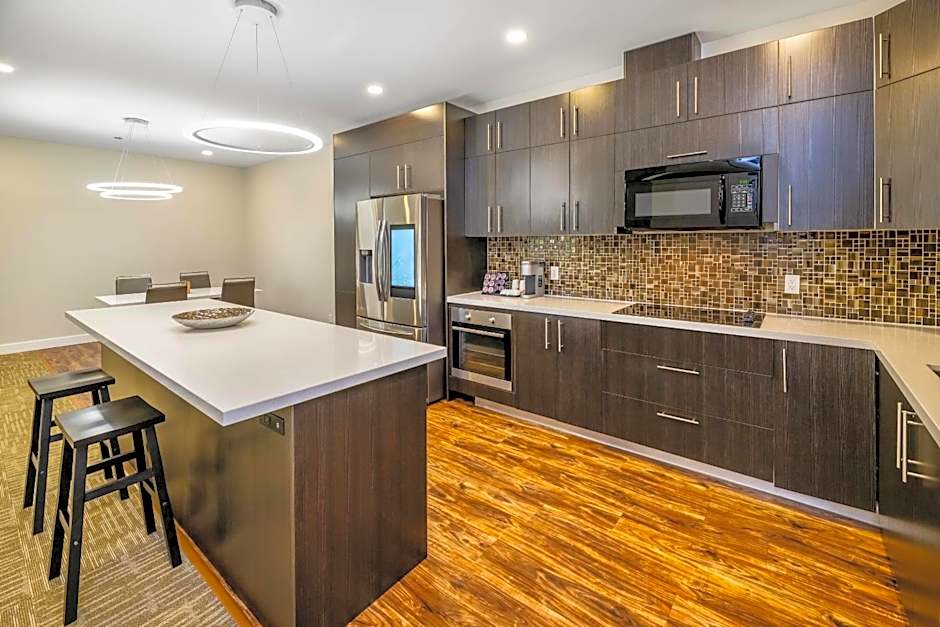 Quality Inn Sunshine Suites