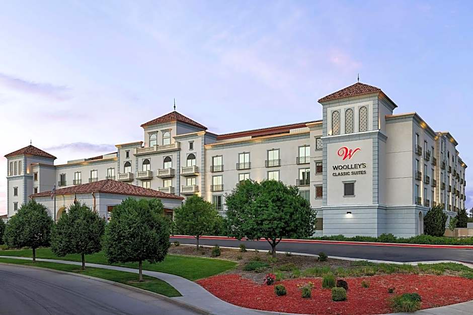 Woolley's Classic Suites