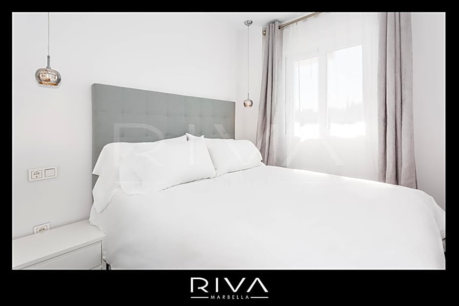 by Riva - 4 bedroom apartment in Dama de noche