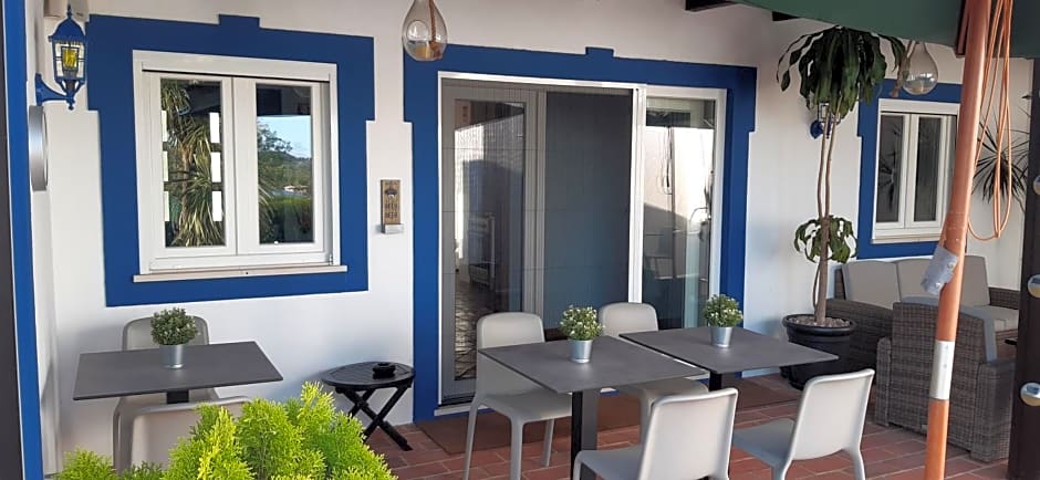 ApraHouseLoule Guesthouse