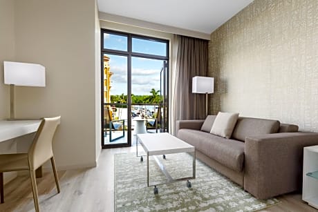 King Room with Sofa Bed and Balcony