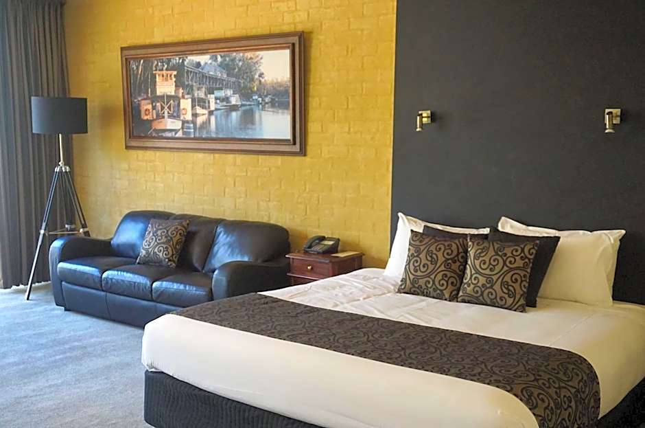 Madison Spa Motel - Adults Only