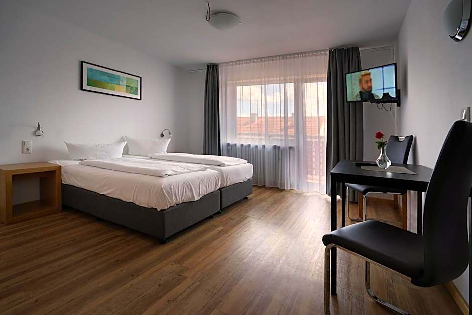 Hotel Gasthof Metzgerei Lamm - Benedikt Rückel