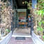 OYO 2136 Escotel Krisnantara