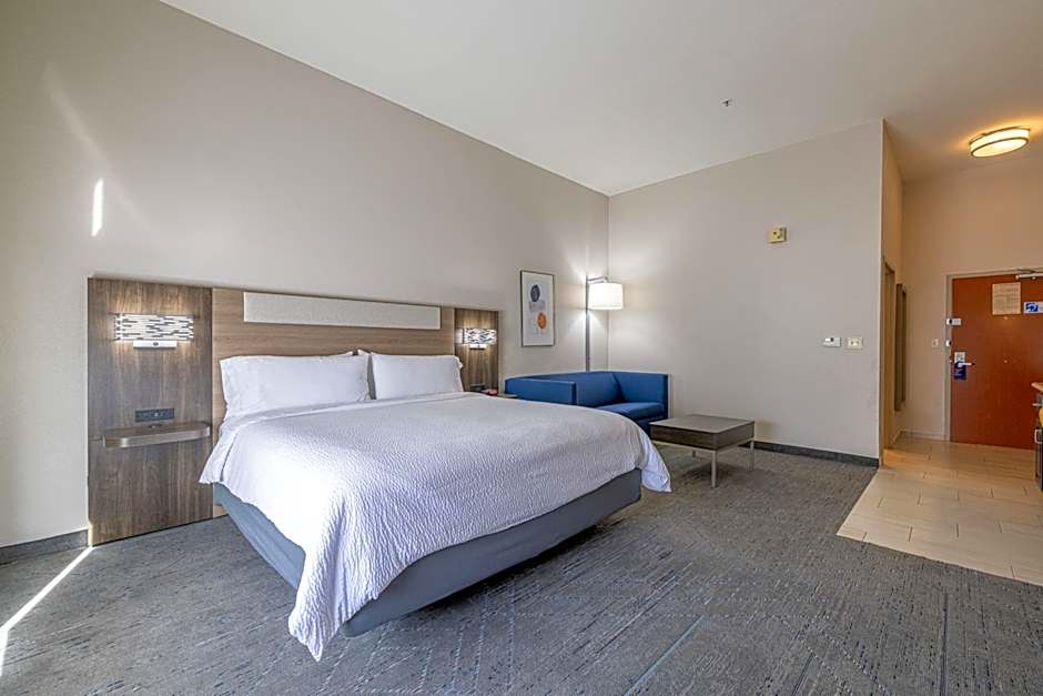 Holiday Inn Express Hotel & Suites College Station By IHG