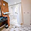 Wavecrest Lodge