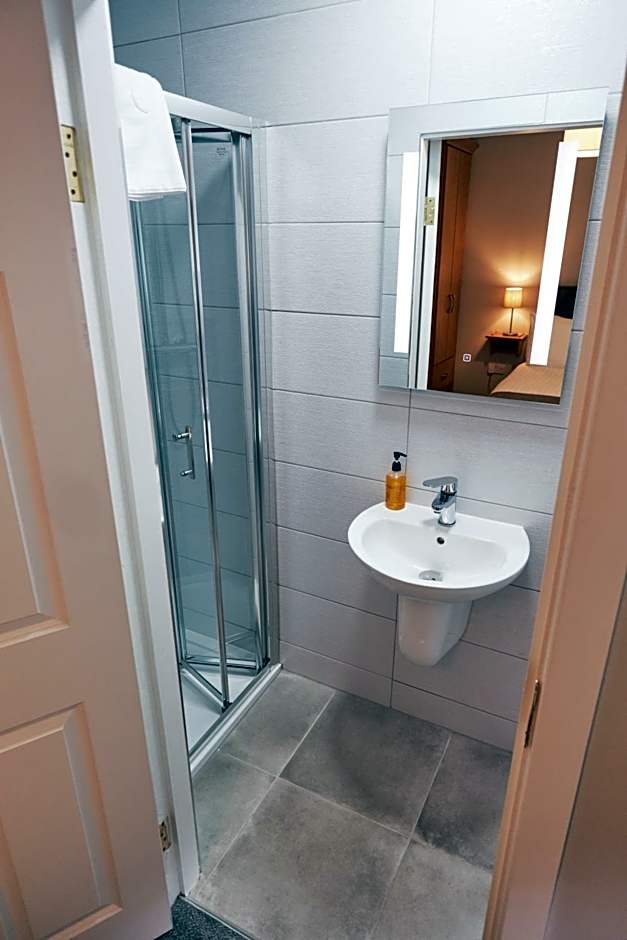 Murphy's Pub and Bed & Breakfast