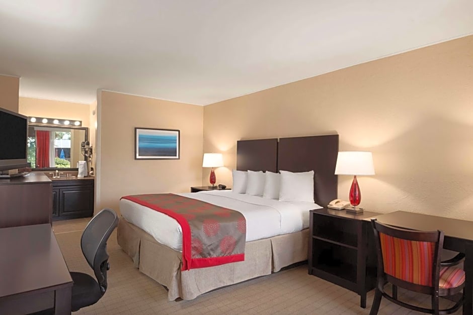 Ramada Naples Fl – Naples, FL