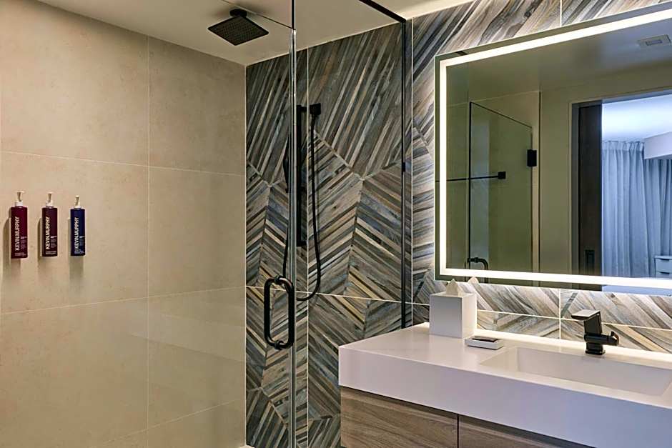 Renaissance Daytona Beach Oceanfront Hotel