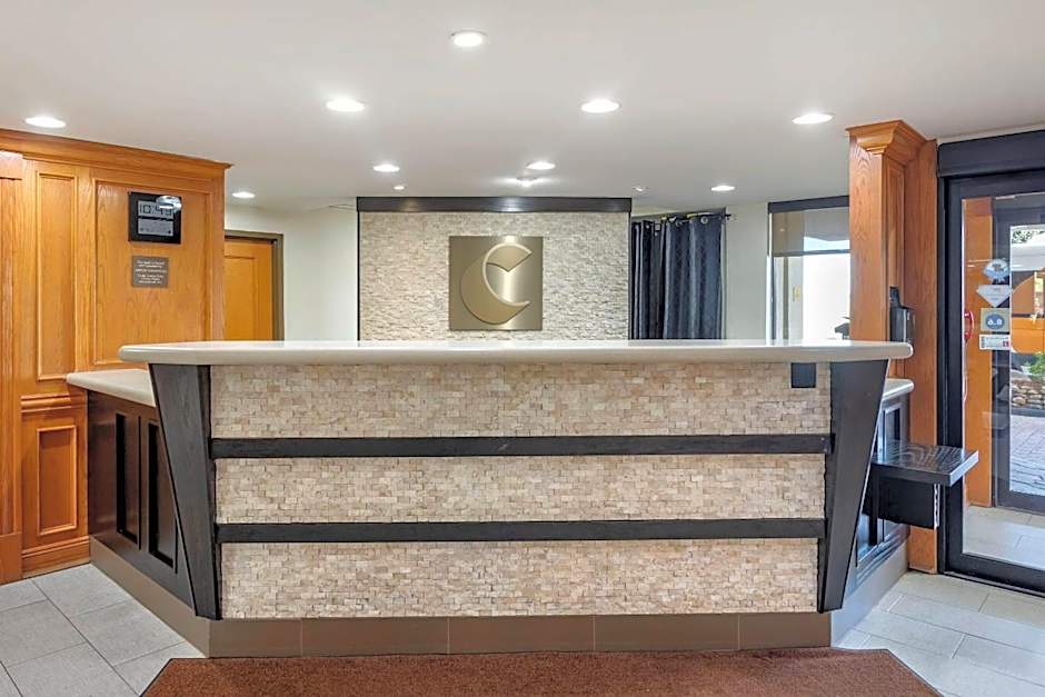 Comfort Inn & Suites Little Rock Airport