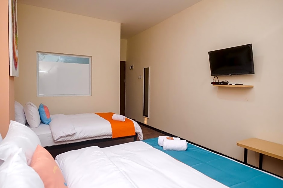 Sans Hotel City Park Medoho Semarang