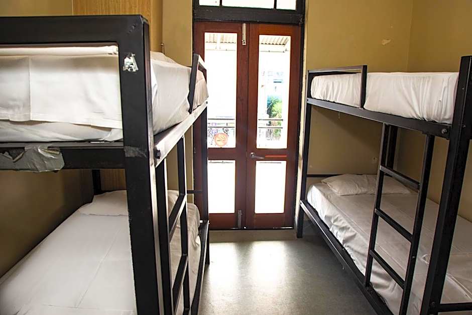 Coolangatta Sands Hotel