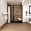 Travelodge by Wyndham LAX South