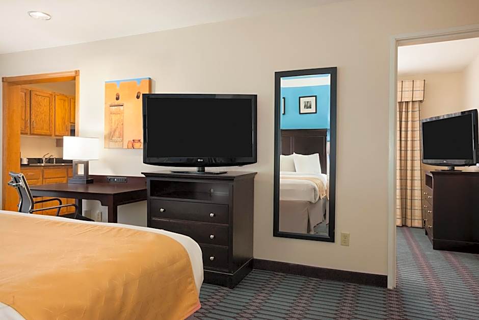 Country Inn & Suites by Radisson, Lubbock, TX