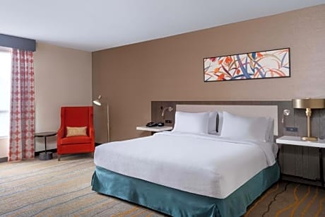 1 King Mobility Accessible W/Roll In Shower