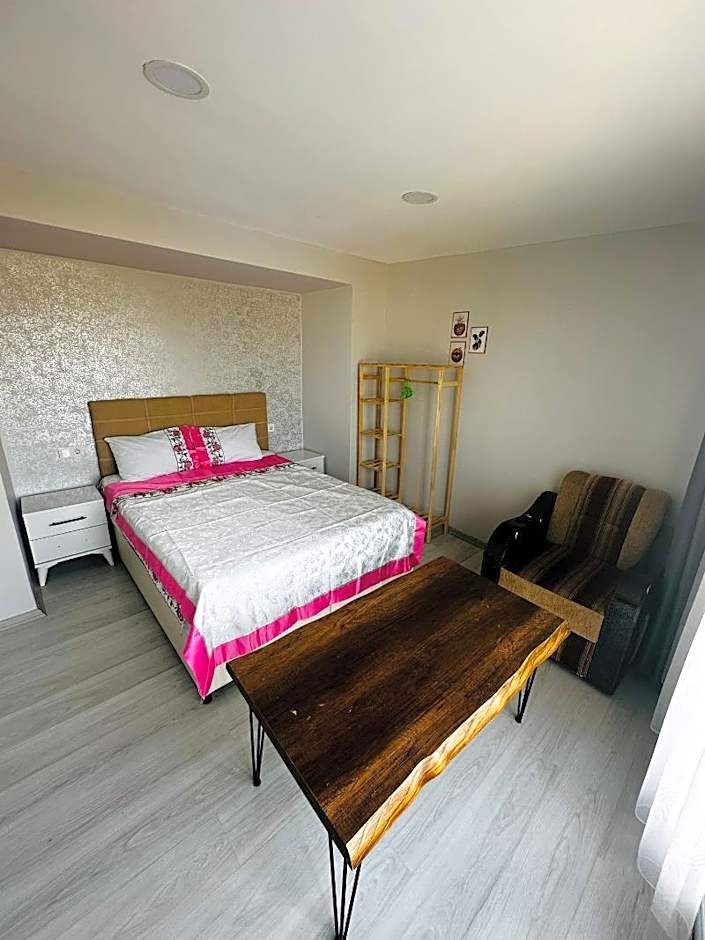 Airport Black Sea Hotel & Restaurant