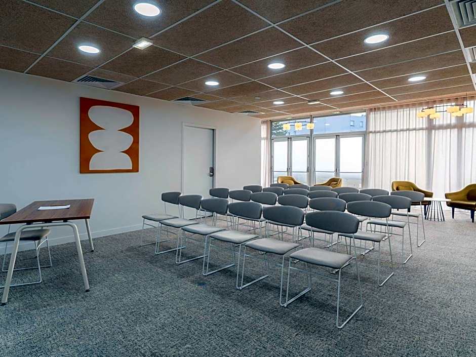 Mercure Paris Ivry Quai De Seine