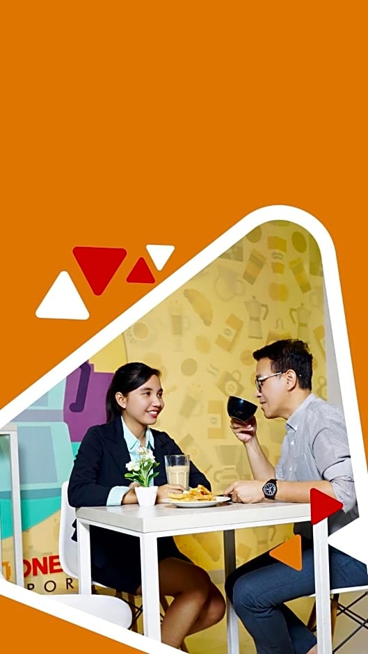 Central Front One Inn Jakarta Airport