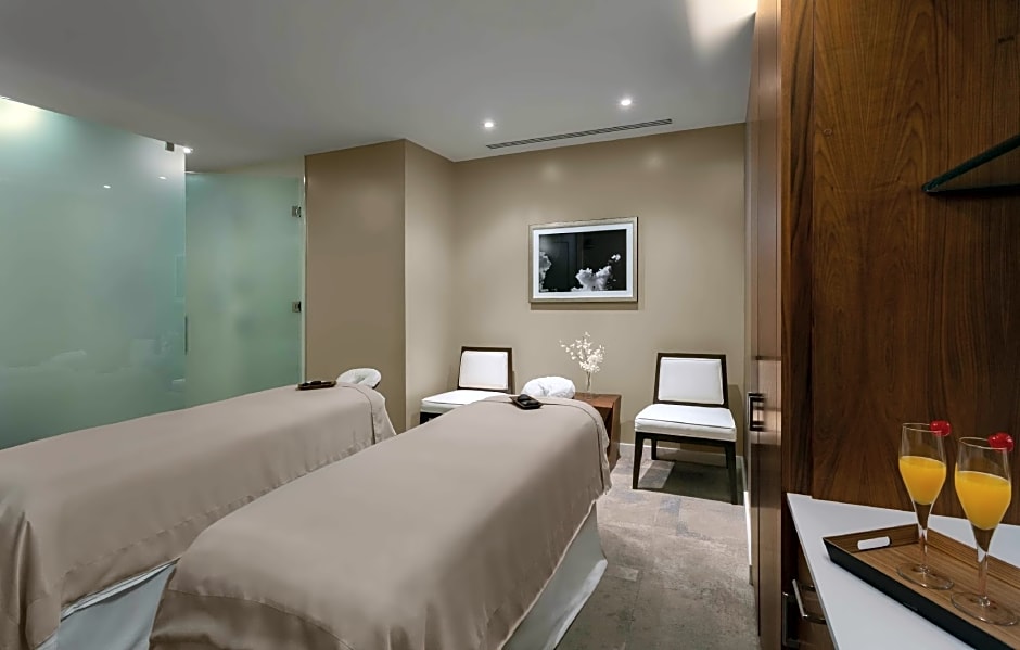 The Bristol Panama, a Registry Collection Hotel