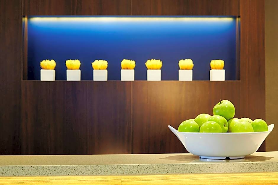 Courtyard by Marriott Boston Natick