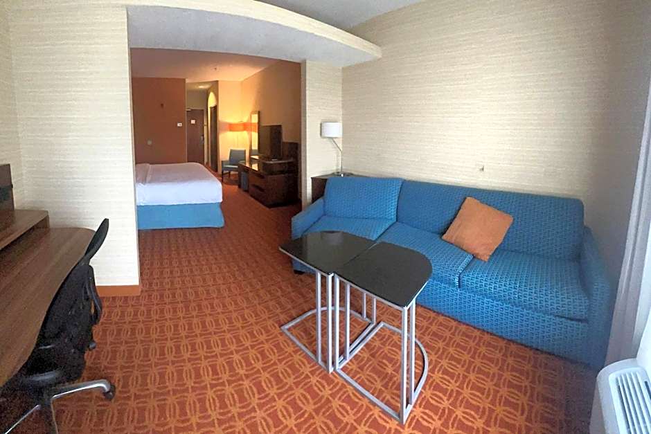 Comfort Inn & Suites