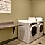 Holiday Inn Express & Suites - Ottawa By IHG