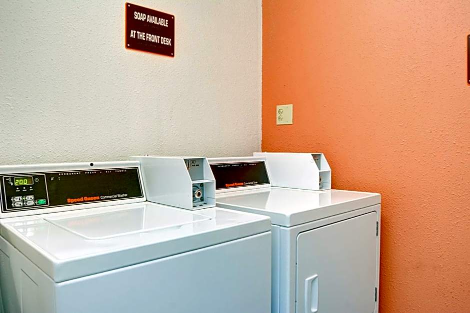 Motel 6-The Dalles, OR