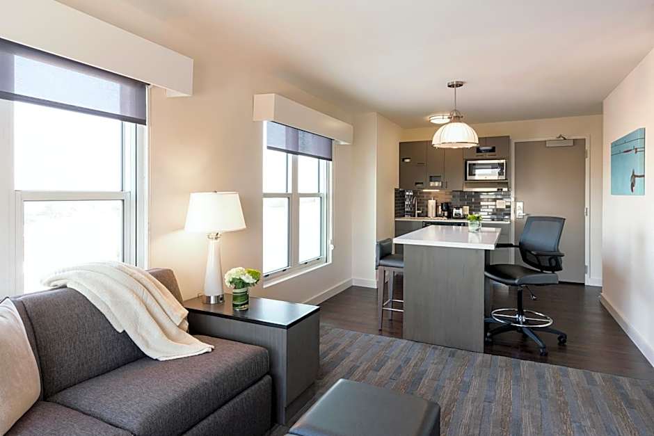 Hyatt House Charleston - Historic District