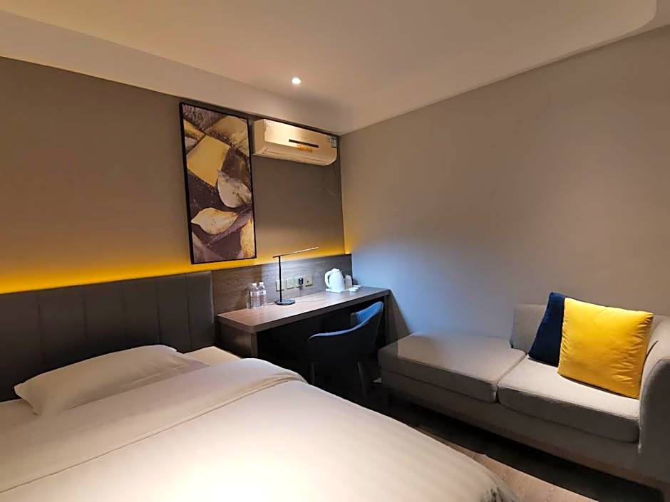 7 Days Inn Suzhou Dushu Lake Gaojiao Zone Wenxing Plaza