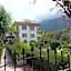 Everest Apart Hotel