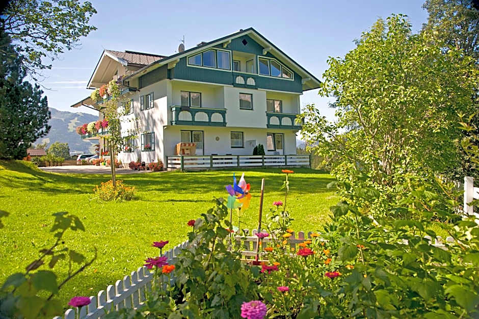 Landhaus & Ferienwohnungen Bergrast