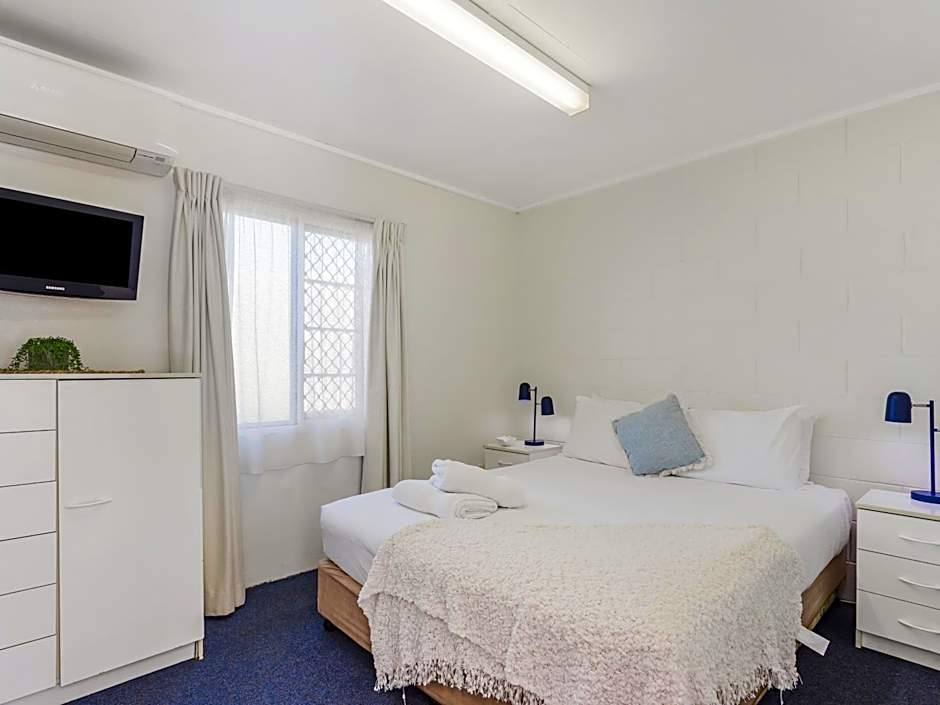 Photo 1 of 21 of Top Spot Motel