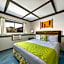 Caliente Tropics Hotel